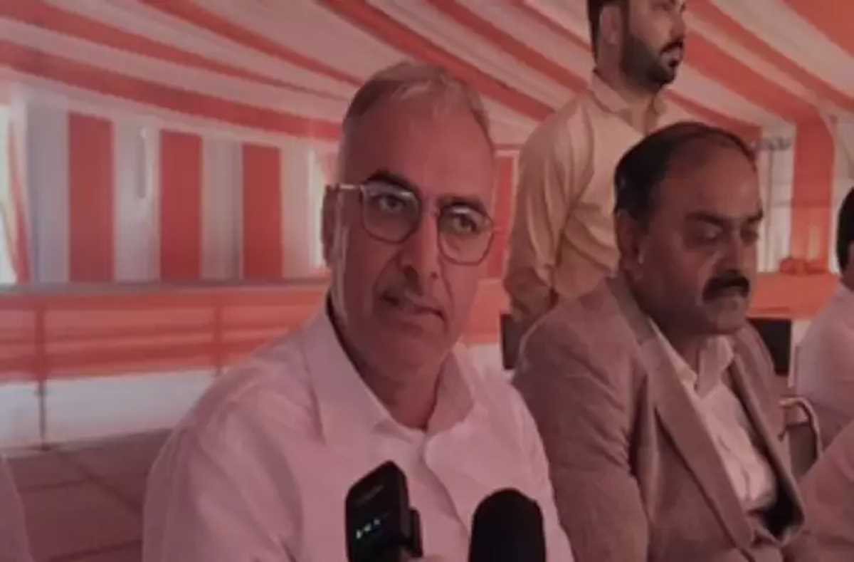 पीएम मोदी के पानीपत दौरे के मद्देनजर तैयारियां तेज, प्रधानमंत्री बीमा सखी योजना का करेंगे शुभारंभ पीएम मोदी के पानीपत दौरे के मद्देनजर तैयारियां तेज, प्रधानमंत्री बीमा सखी योजना का करेंगे शुभारंभ